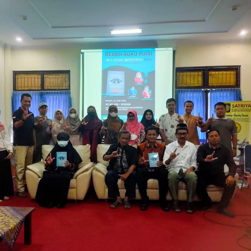 Swa Pustaka Ikuti Bedah Buku Komunitas Sastra-Ku